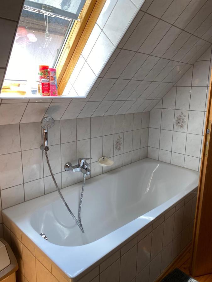 Ferienwohnung Wohlsein Фріккенгаузен-ам-Майн Екстер'єр фото